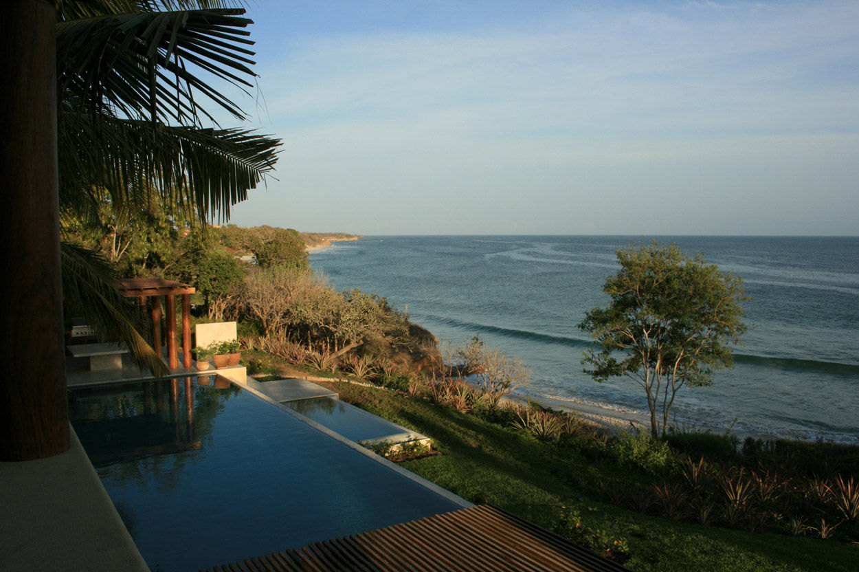 Casa Beidisia, José Vigil Arquitectos José Vigil Arquitectos Modern pool