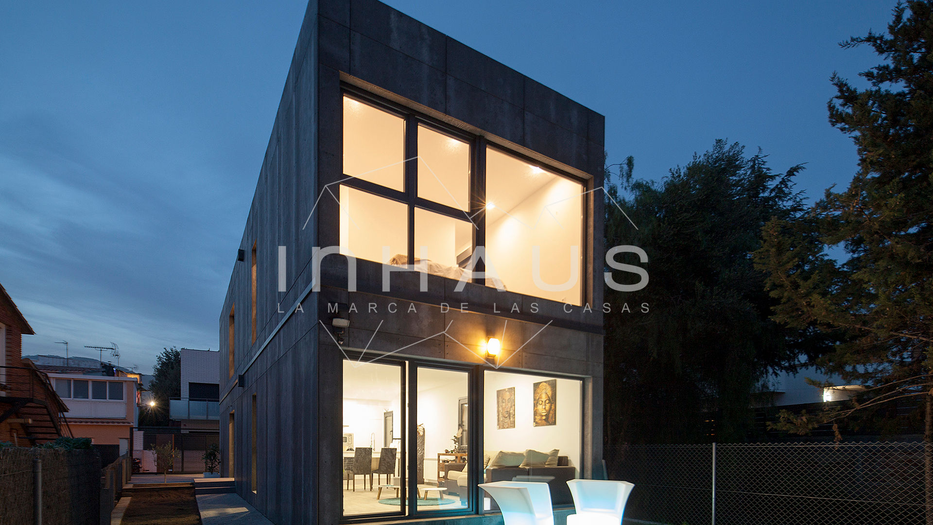 Fachada Modelo Cugat homify Casas estilo moderno: ideas, arquitectura e imágenes