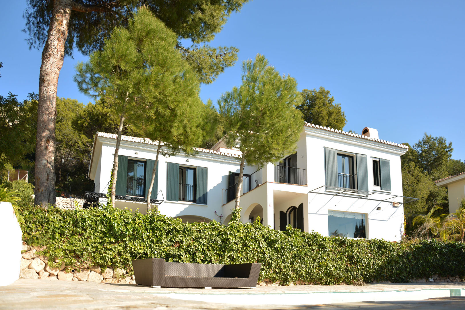 Casa Hazewinkel, Domingo y Luque Arquitectura Domingo y Luque Arquitectura Mediterranean style garden Bricks