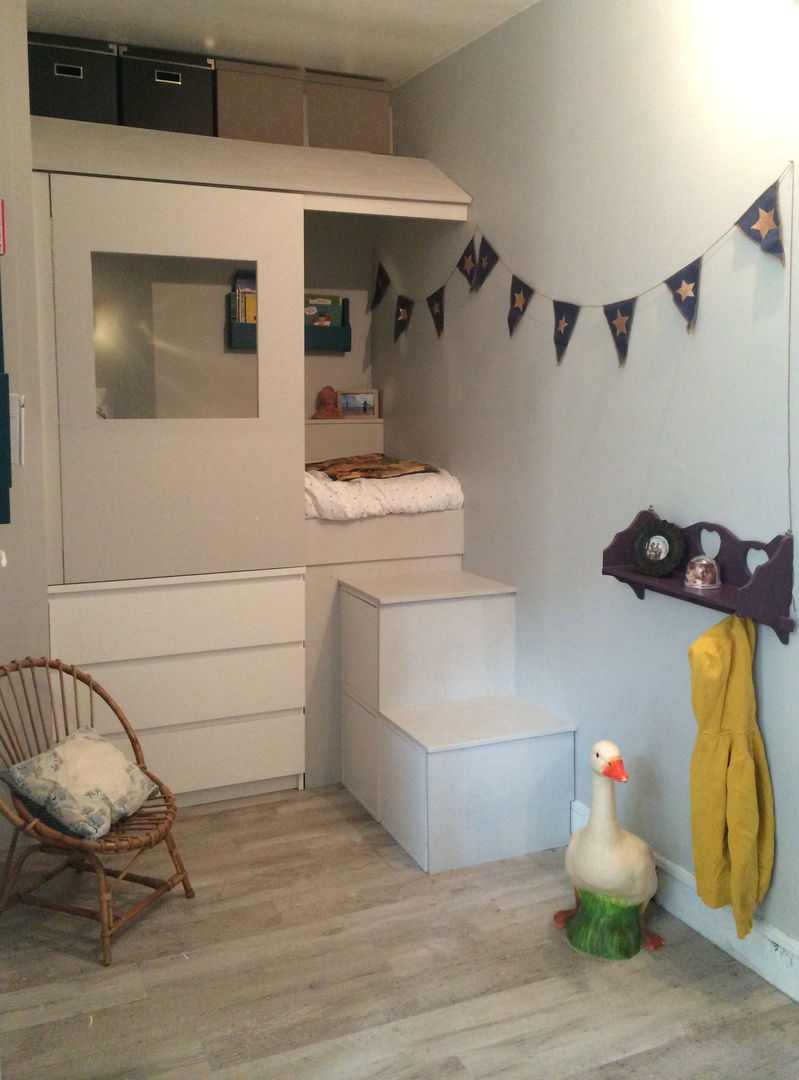 1 chambre d'enfant dans une ancienne buanderie, Laetitia Desmond Laetitia Desmond Habitaciones para niños de estilo moderno Madera Acabado en madera