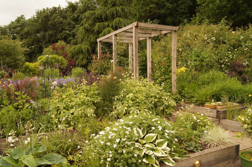 English Country Garden Yorkshire Gardens حديقة