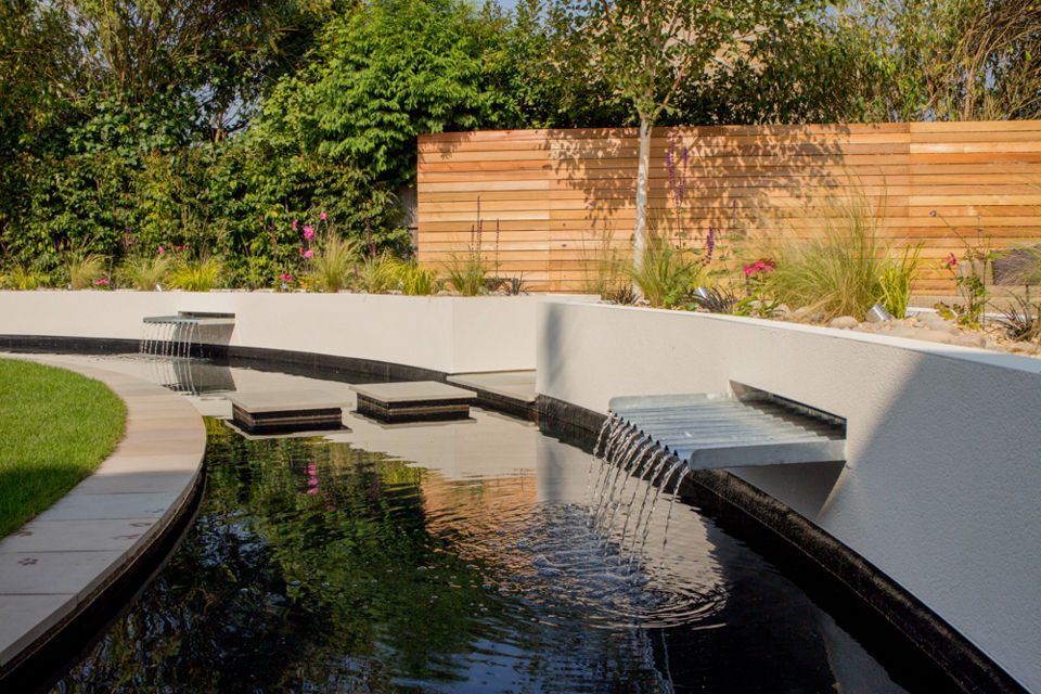 Cool but Funky, Contempoary Garden Yorkshire Gardens Modern Garden