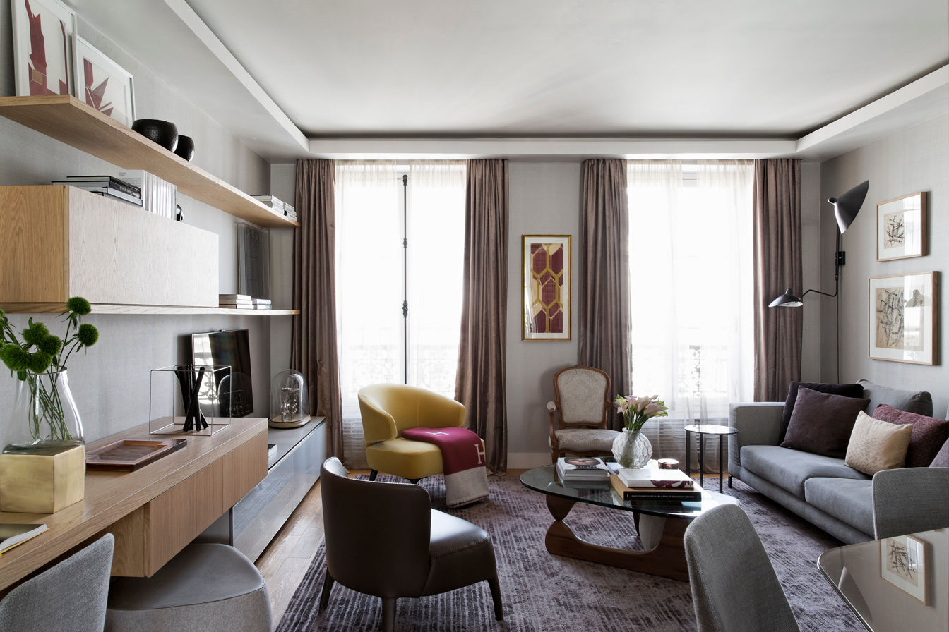 Paris Apartment DIEGO REVOLLO ARQUITETURA S/S LTDA. Salas de estar modernas
