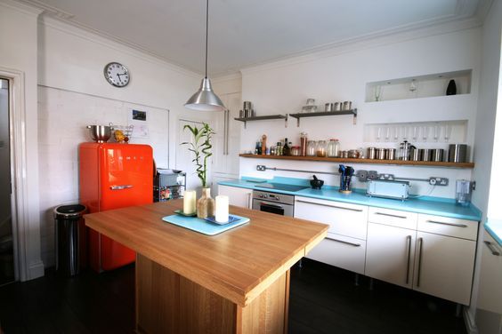 Bespoke 1950's inspired kitchen Redesign Eklektik Mutfak