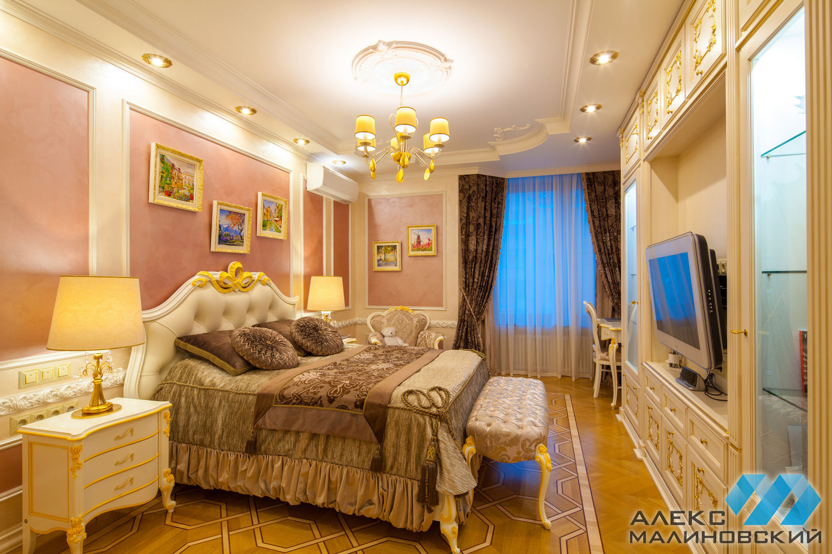 Спальня женская, ракурс 1 Александр Малиновский Спальня в классическом стиле