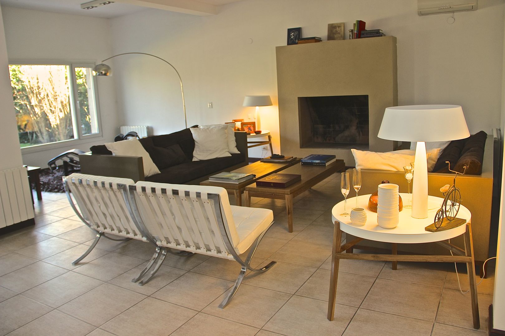 PACHECO GOLF, HOME UP HOME UP Salas de estar modernas