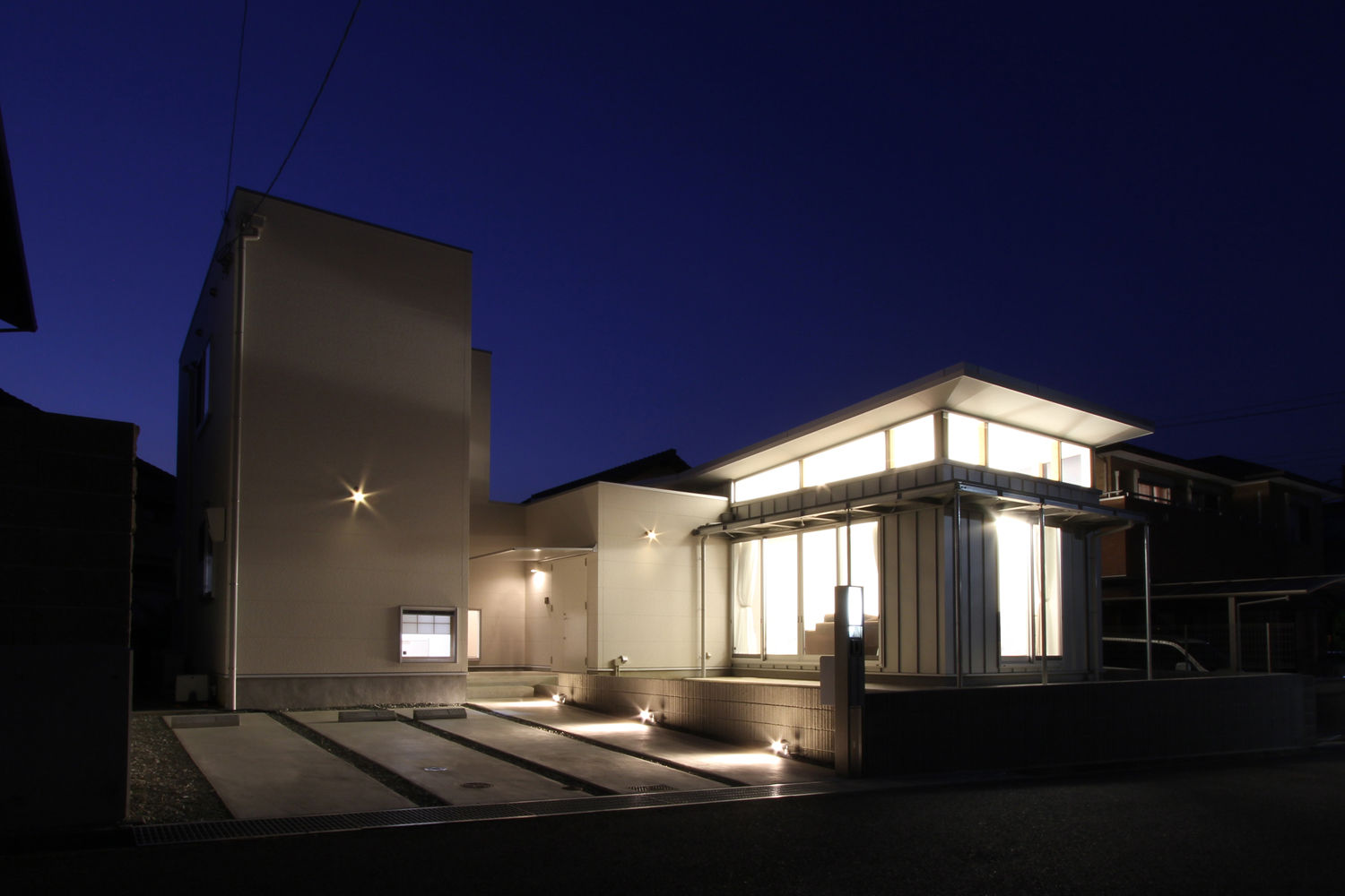 神戸市西区の家, 環境建築計画 環境建築計画 Casas estilo moderno: ideas, arquitectura e imágenes Metal