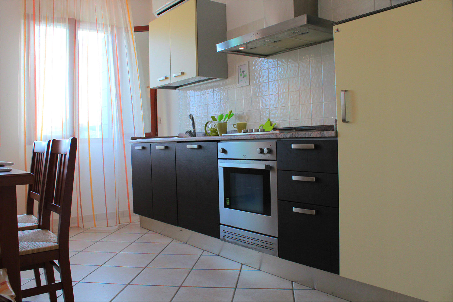 Villetta nell'isola di Pellestrina con obiettivo affitto estivo, Before & After Before & After Cucina moderna