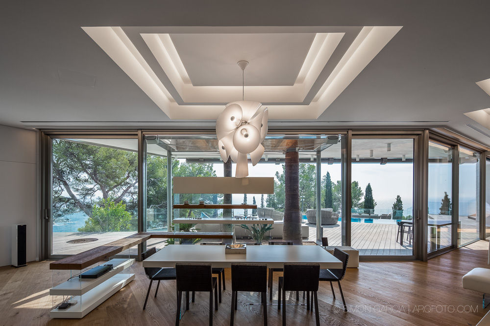 Casa Llorell, Simon Garcia | arqfoto Simon Garcia | arqfoto モダンな 家