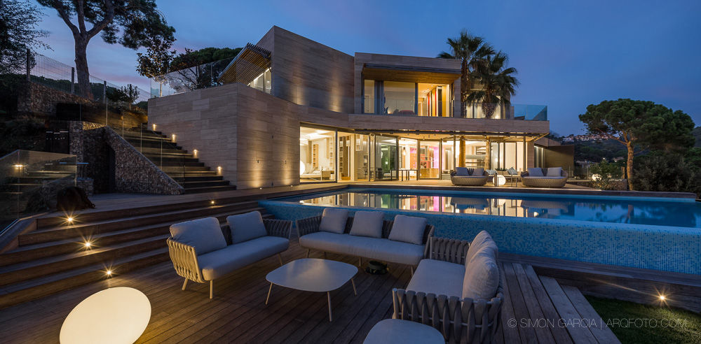 Casa Llorell, Simon Garcia | arqfoto Simon Garcia | arqfoto 모던스타일 주택