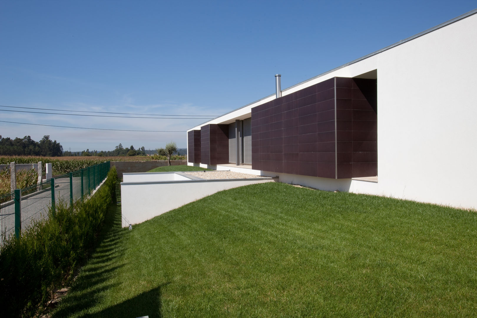 casa na Trofa, aaph, arquitectos lda. aaph, arquitectos lda. Casas modernas