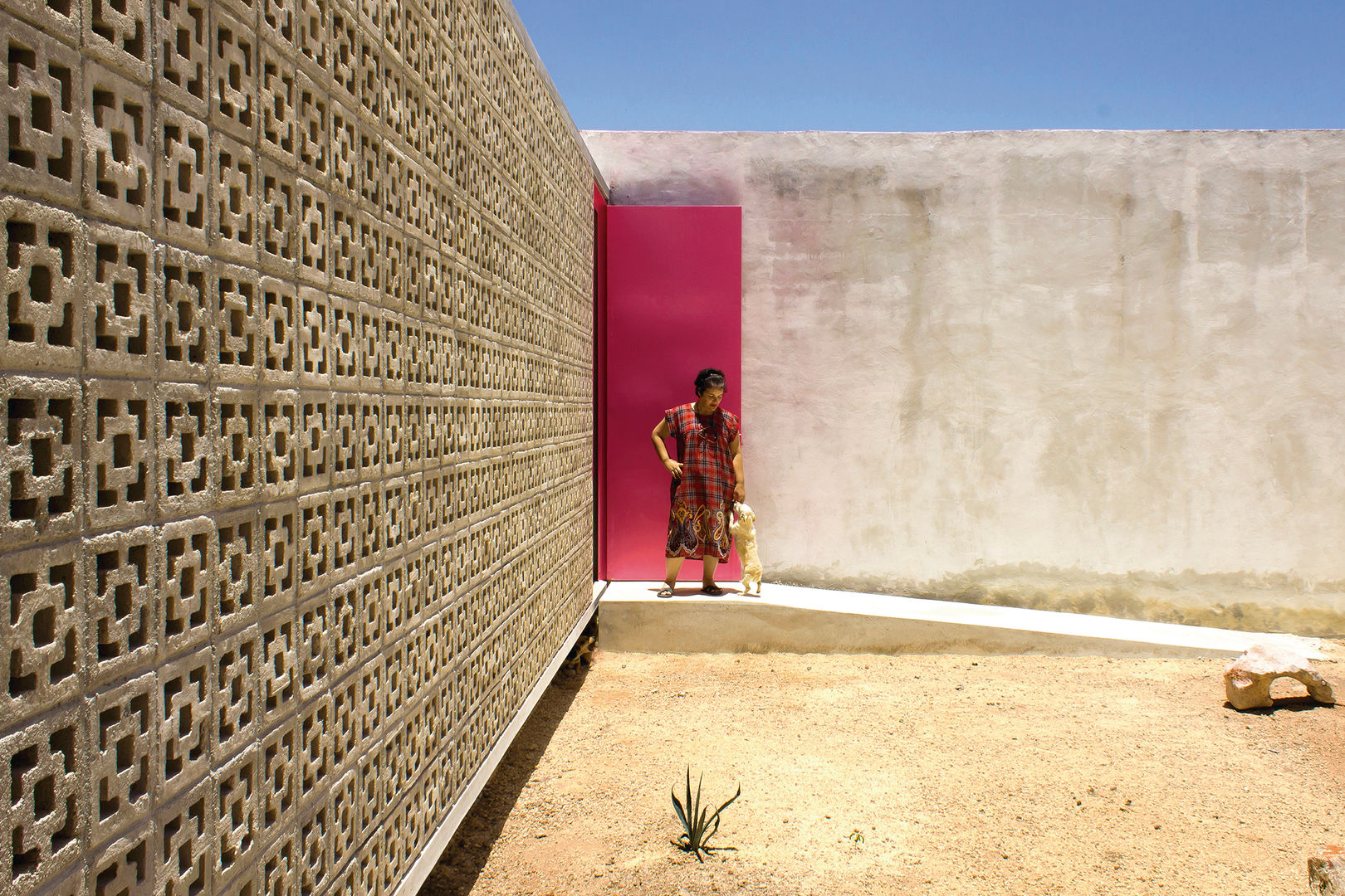 CASA GABRIELA, TACO Taller de Arquitectura Contextual TACO Taller de Arquitectura Contextual モダンな 家