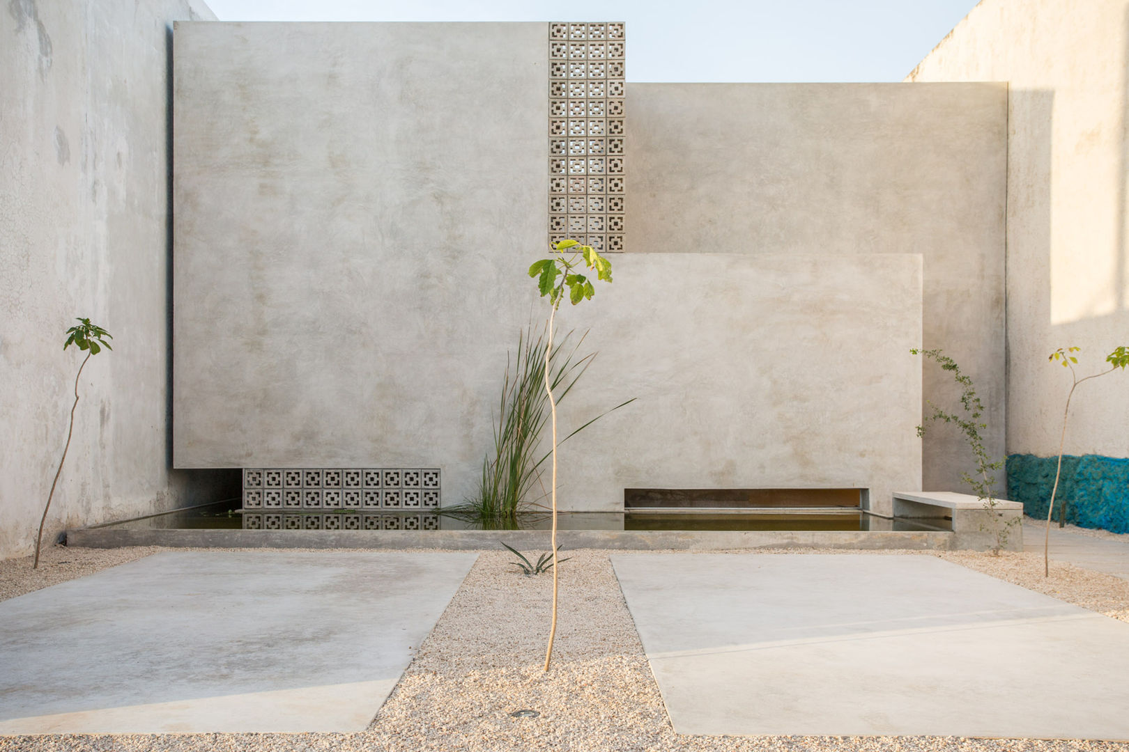 CASA GABRIELA, TACO Taller de Arquitectura Contextual TACO Taller de Arquitectura Contextual Modern Evler