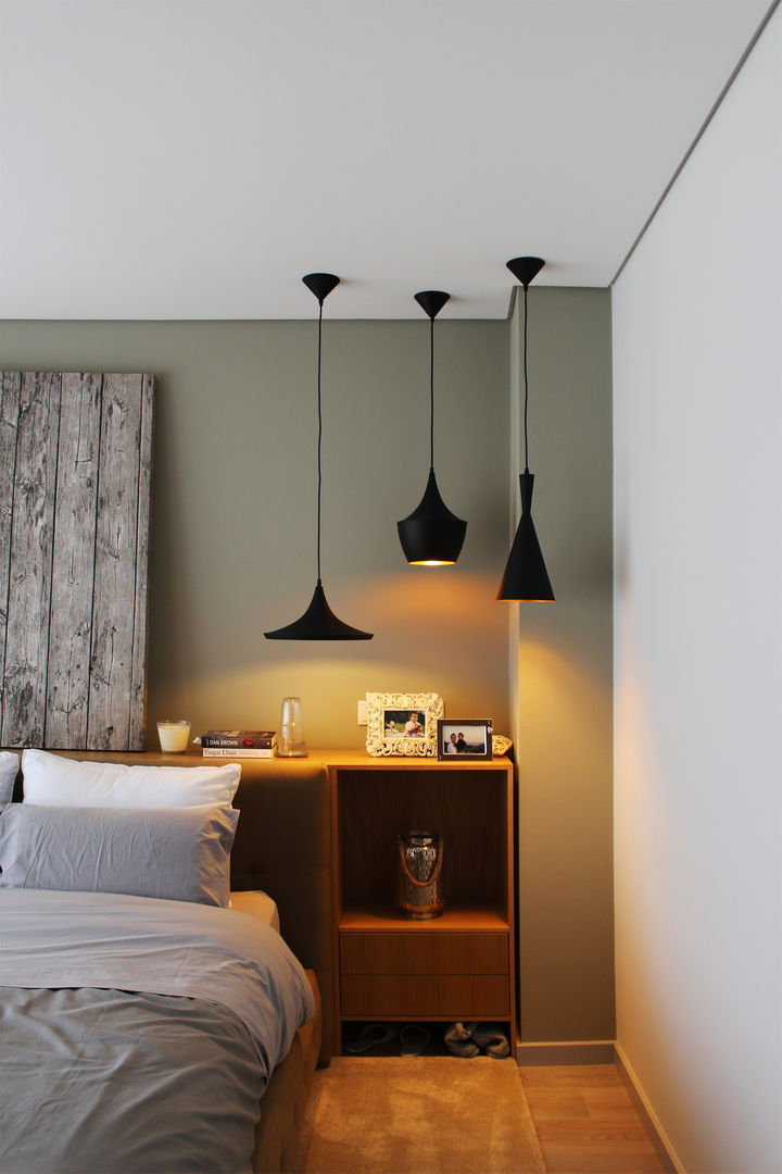 homify Moderne Schlafzimmer Kupfer/Bronze/Messing