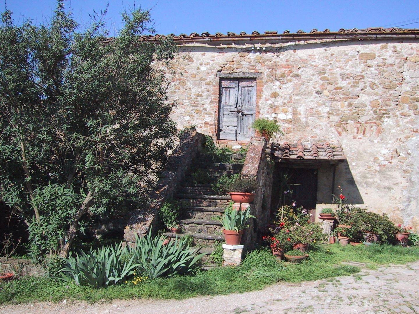 Fienile in Toscana, Studio Sarpi Studio Sarpi Casas de estilo moderno