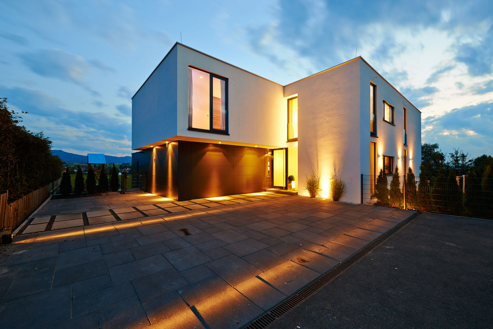 Haus E, ZHAC / Zweering Helmus Architektur+Consulting ZHAC / Zweering Helmus Architektur+Consulting モダンな 家