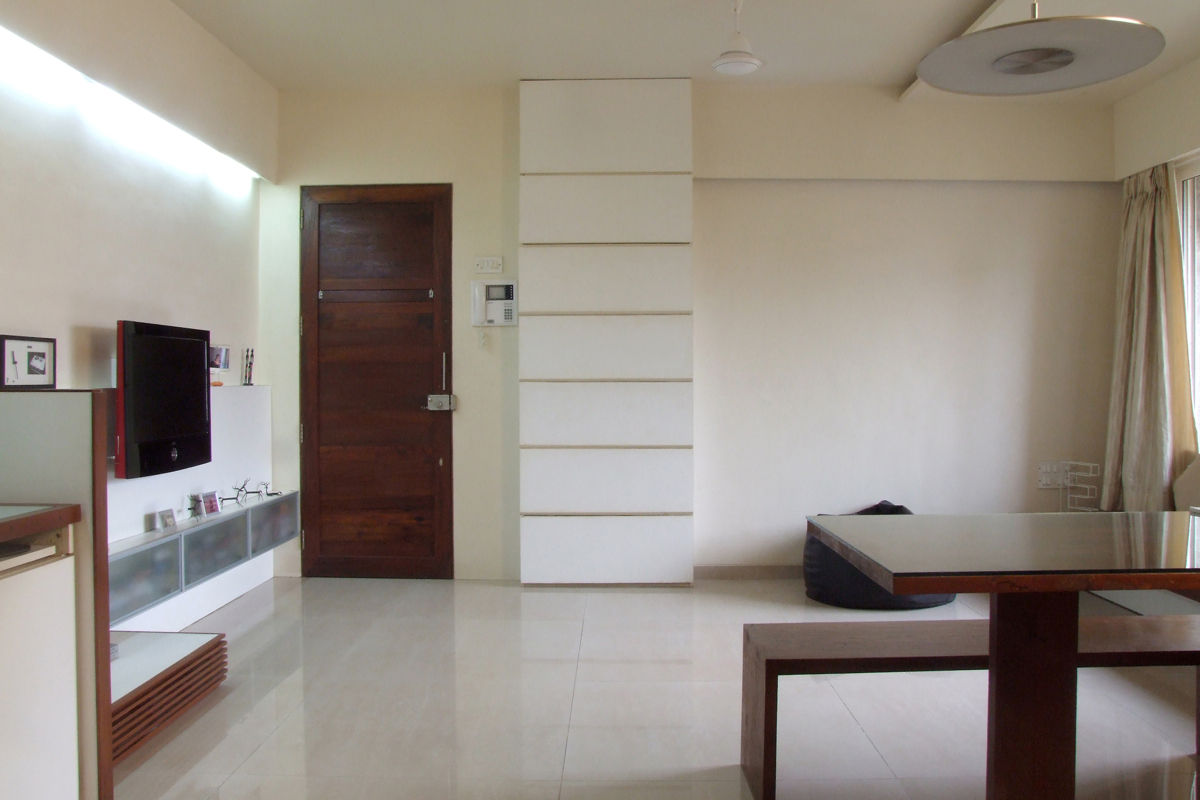 Studio Apartment, The White Room The White Room غرفة المعيشة