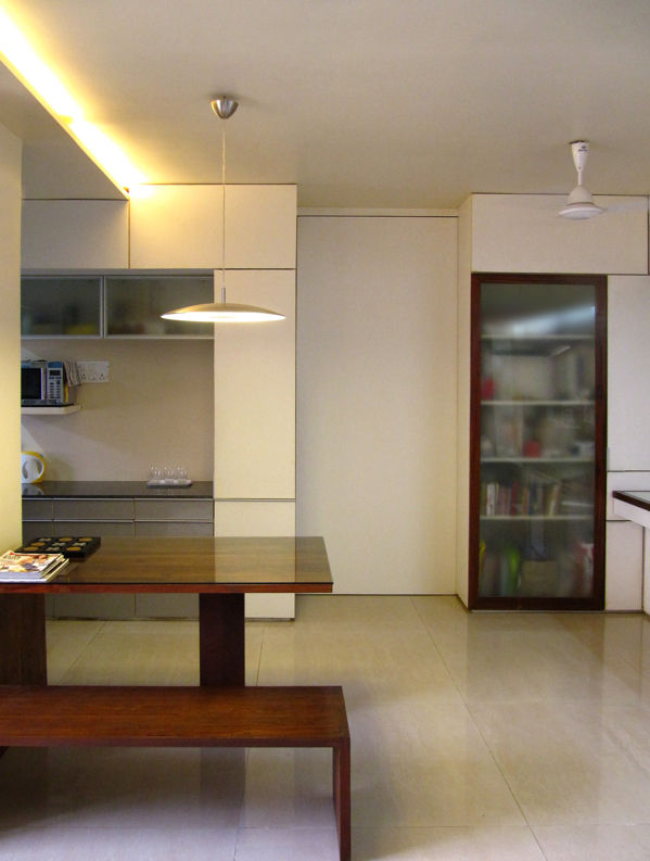 Studio Space The White Room Minimalist living room