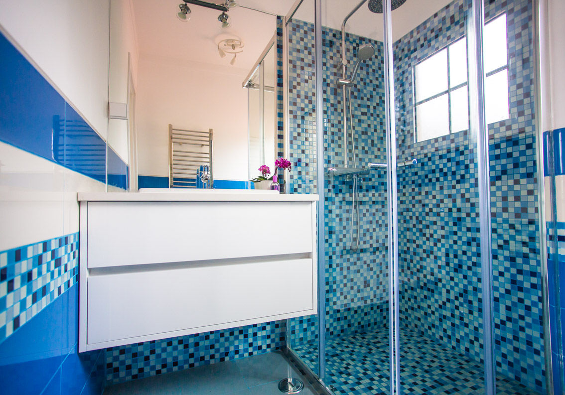 A casa de banho Acqua e Herbal, Architect Your Home Architect Your Home Modern bathroom