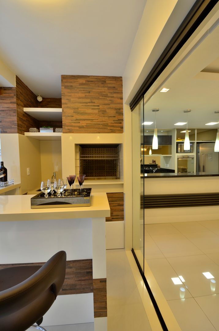 ESPAÇO GOURMET, GRAÇA BRENNER ARQUITETURA E DESIGN DE INTERIORES GRAÇA BRENNER ARQUITETURA E DESIGN DE INTERIORES 廚房 陶器