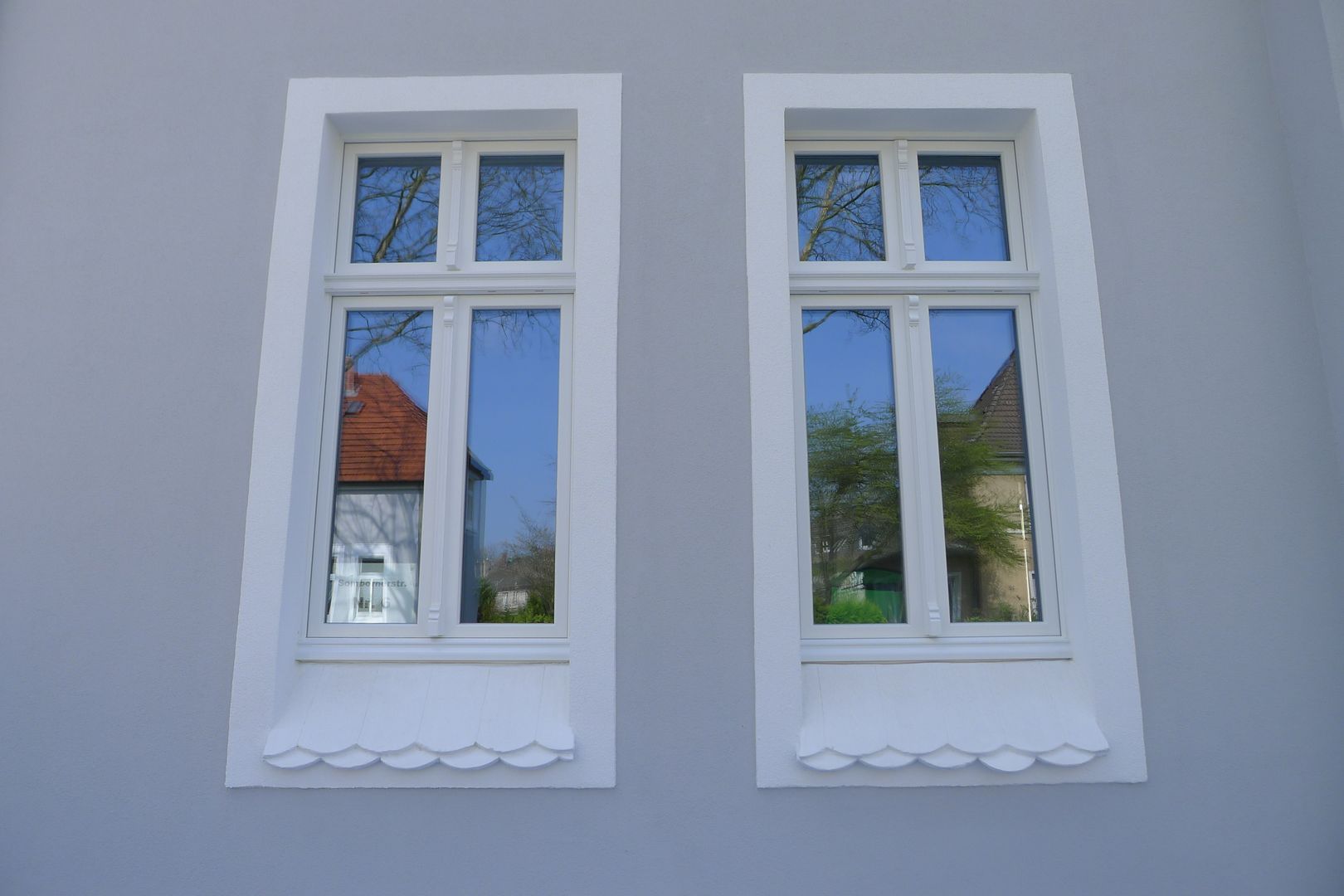 Sanierung eines Baudenkmals Baujahr 1920 in Bochum-Langendreer, puschmann architektur puschmann architektur Modern windows & doors