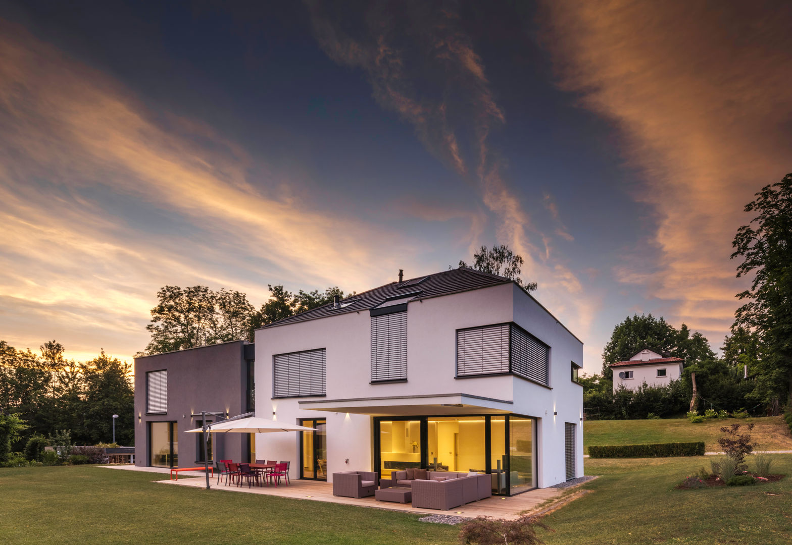 ZI11 Einfamilienhaus im Kreis Göppingen, Schiller Architektur BDA Schiller Architektur BDA Casas modernas