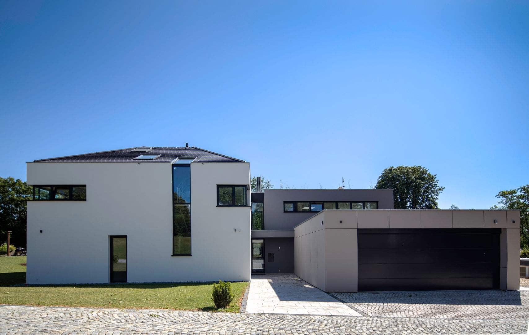 ZI11 Einfamilienhaus im Kreis Göppingen, Schiller Architektur BDA Schiller Architektur BDA Casas estilo moderno: ideas, arquitectura e imágenes