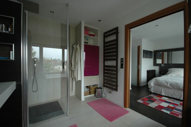 Rénovation d'une salle de bain dans une suite parentale, Archicosy Archicosy Modern bathroom