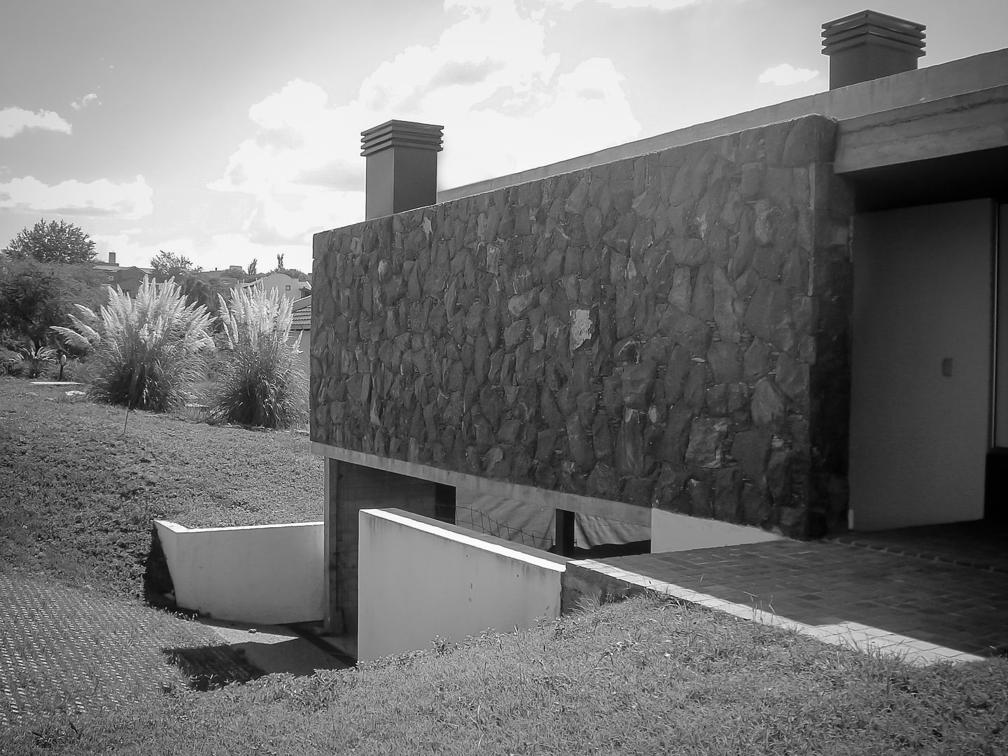 VIVIENDA UNIFAMILIAR, CCMP Arquitectura CCMP Arquitectura Casas modernas: Ideas, imágenes y decoración muro de piedra