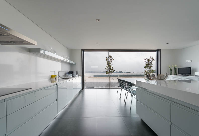 Casa CS, BLK-Porto Arquitectura BLK-Porto Arquitectura Minimalist kitchen