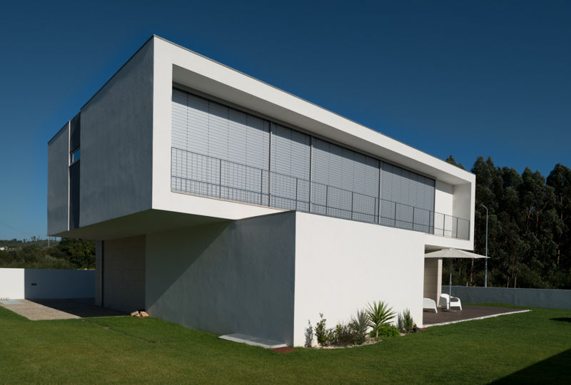 Casa MR, BLK-Porto Arquitectura BLK-Porto Arquitectura Minimalist house