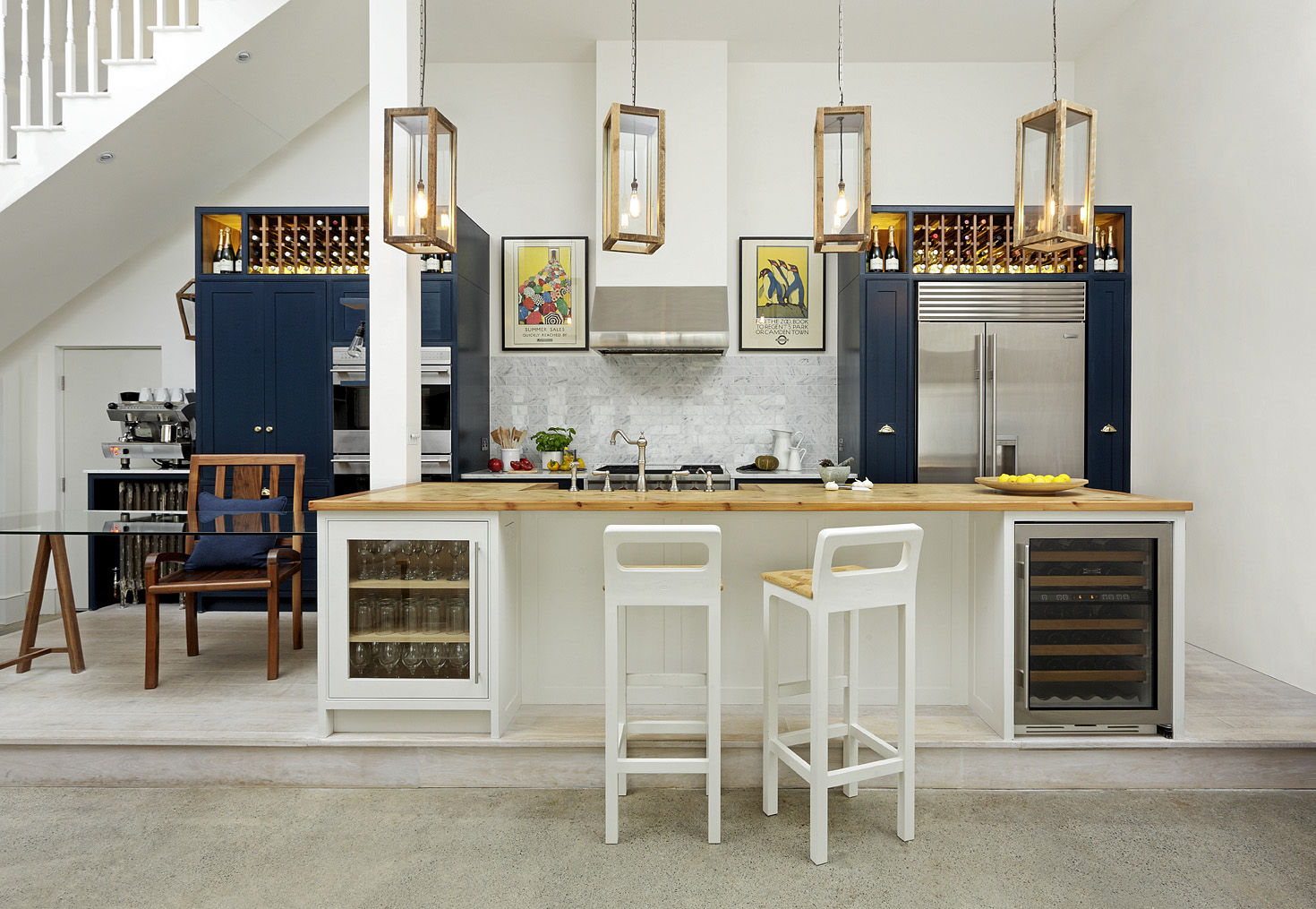 KITCHENS: The Bovingdon Cue & Co of London Modern Mutfak