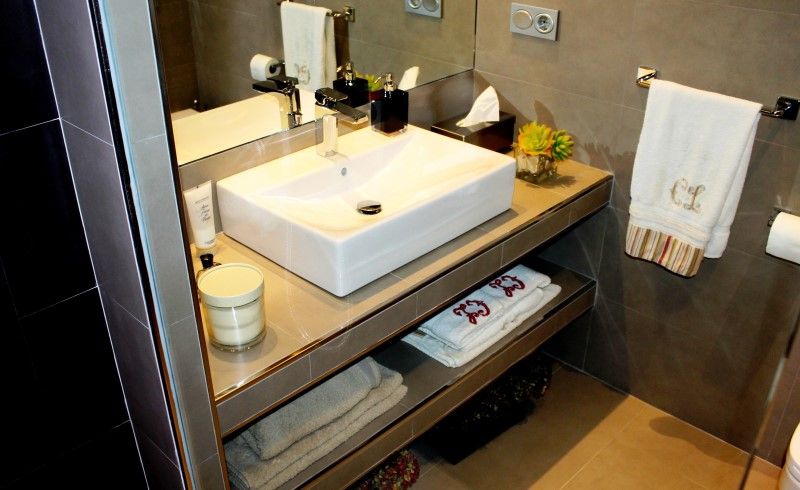 Diseño y reforma integral de piso., COINA COINA Modern style bathrooms