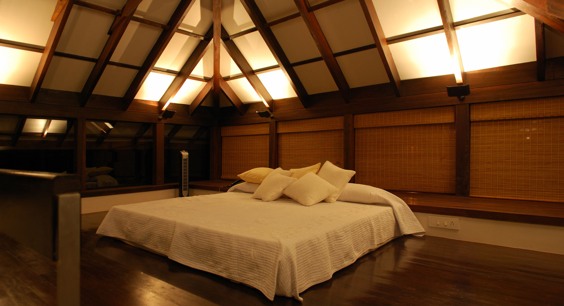 Loft GDKdesigns Minimalist bedroom