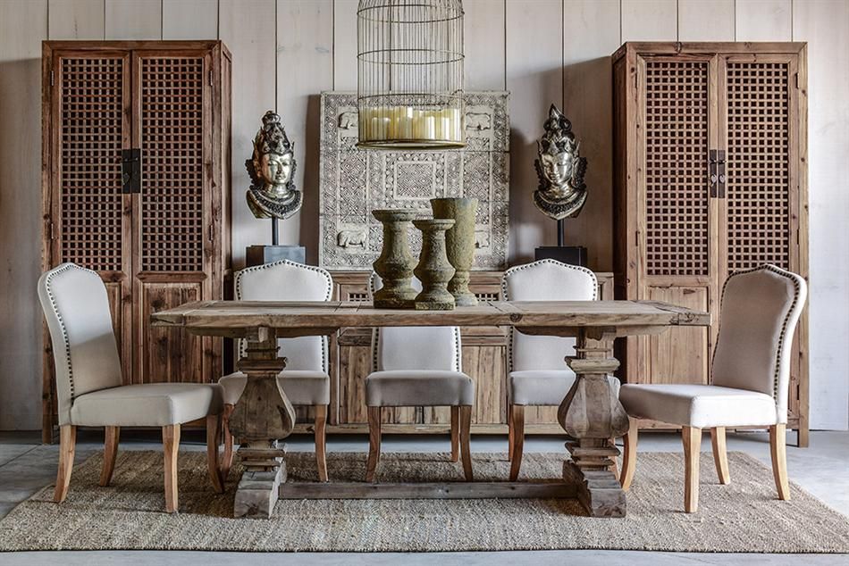 homify Colonial style dining room Dressers & sideboards