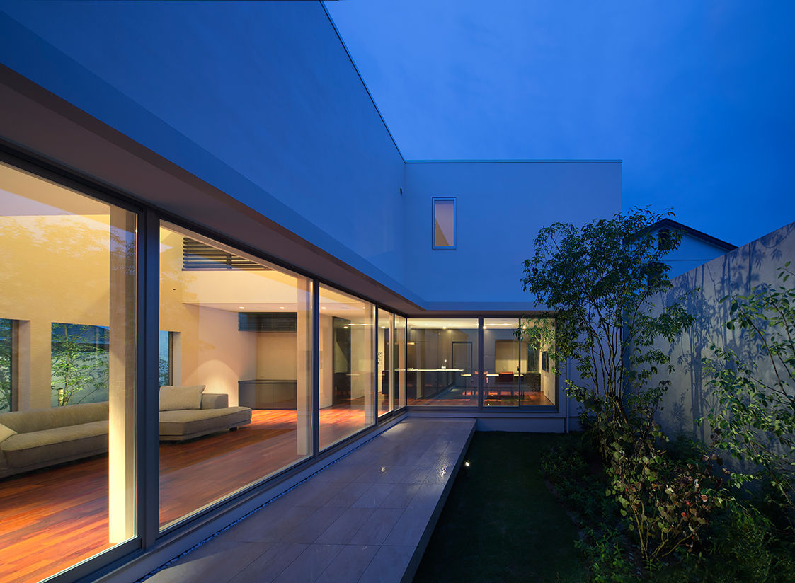 Terrace House, Atelier Square Atelier Square حديقة البلاط