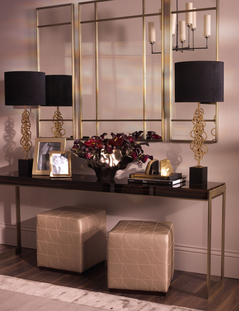 Metropolitan Luxe - Hallway LuxDeco Modern corridor, hallway & stairs Accessories & decoration