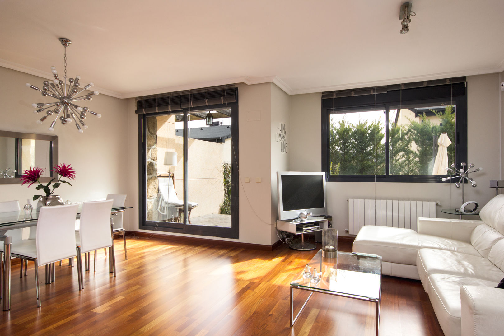 Casa en El Boalo (Madrid), Alejandro León Photo Alejandro León Photo Modern living room