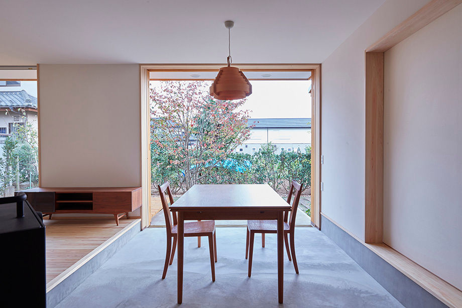 山崎の住宅, 一級建築士事務所co-designstudio 一級建築士事務所co-designstudio Skandinavische Esszimmer