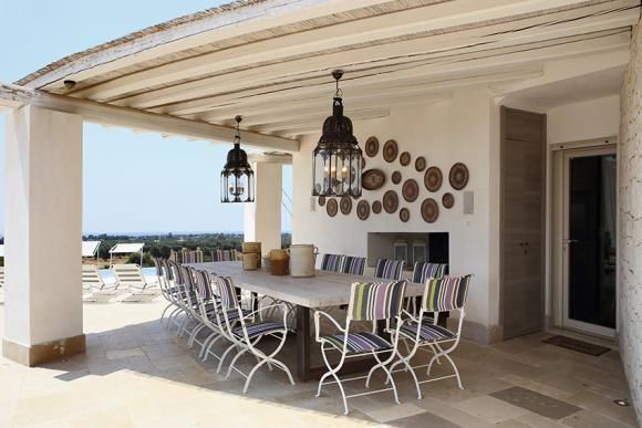 homify Mediterrane balkons, veranda's en terrassen