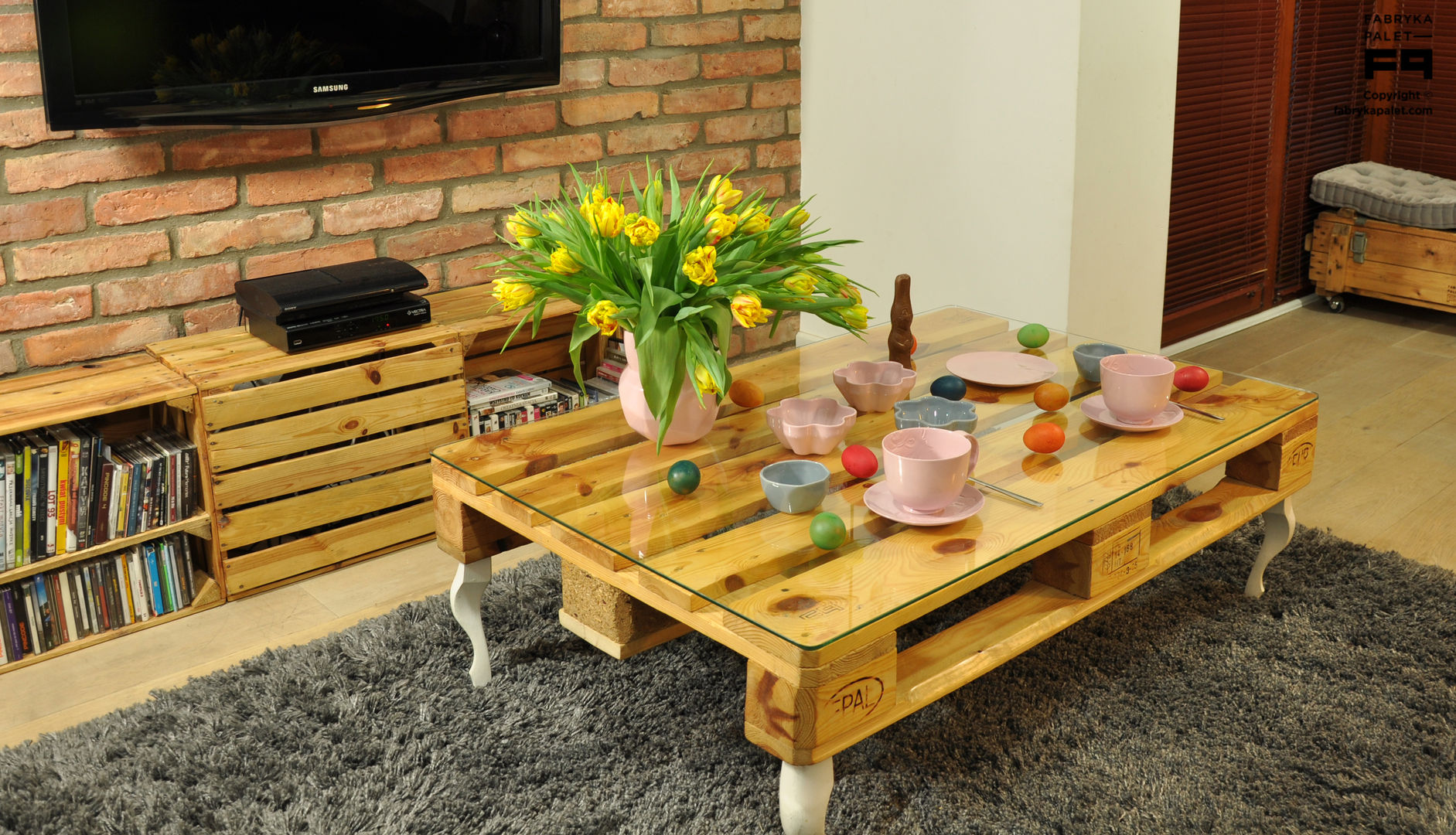 Wielkanoc na palecie, Fabryka Palet Fabryka Palet Living room لکڑی Wood effect Side tables & trays