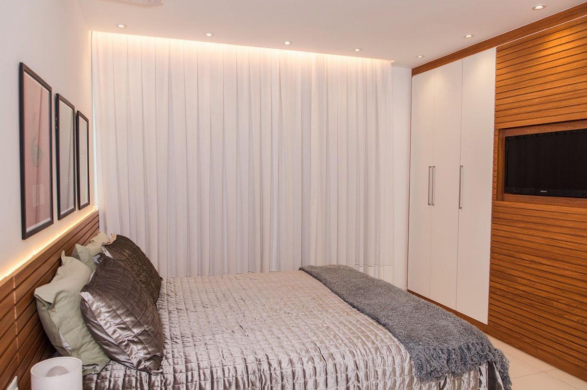 Residência Freguesia, Adoro Arquitetura Adoro Arquitetura Modern style bedroom Wood Wood effect