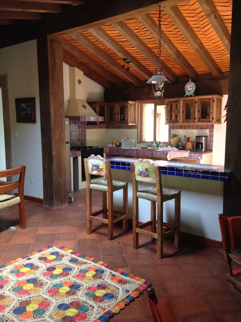 Cabaña Rustica, MVarquitectos Arq. Irma Mendoza MVarquitectos Arq. Irma Mendoza Rustic style kitchen