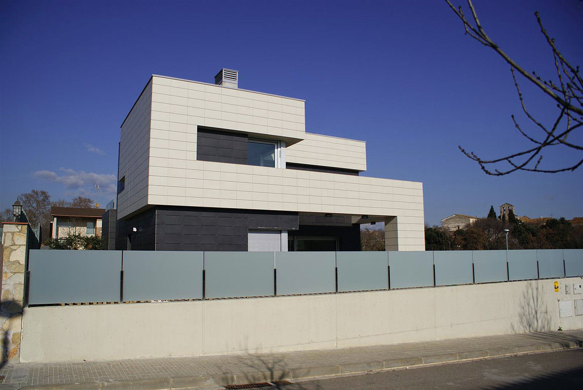 Casa R, DDV Arquitectura DDV Arquitectura Nhà phong cách kinh điển