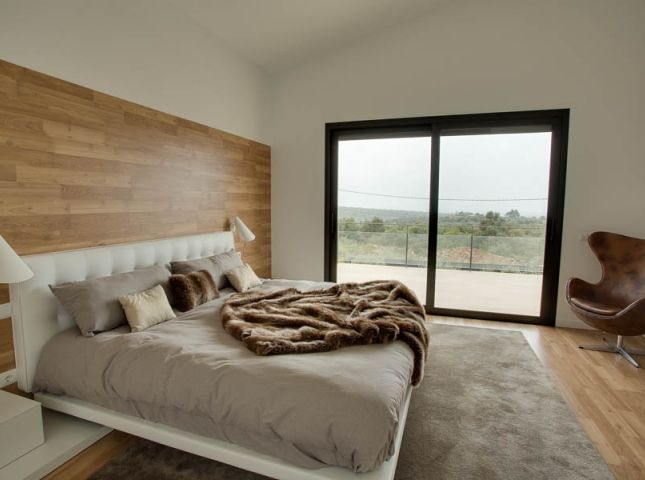 homify Modern style bedroom