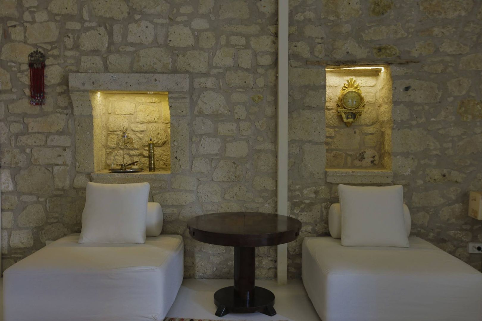 REISDERE EVİ / RESTORASYON PROJESİ, İBRAHİM TOPAL YAPI & MİMARLIK İBRAHİM TOPAL YAPI & MİMARLIK Mediterranean walls & floors Stone