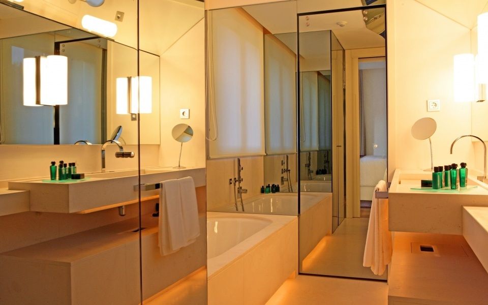 Hotel ABaC Barcelona, TONO BAGNO | Pasión por tu baño TONO BAGNO | Pasión por tu baño 러스틱스타일 욕실