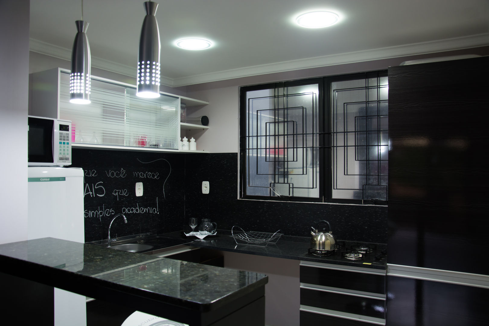 homify Modern kitchen