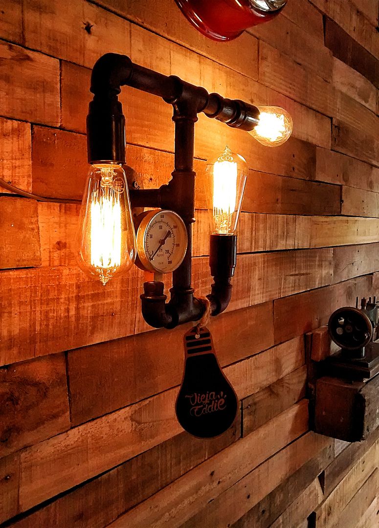 APLIQUE DE PARED INDUSTRIAL FOCO VINTAGE, Lamparas Vintage Vieja Eddie Lamparas Vintage Vieja Eddie Industrial style bedroom Lighting