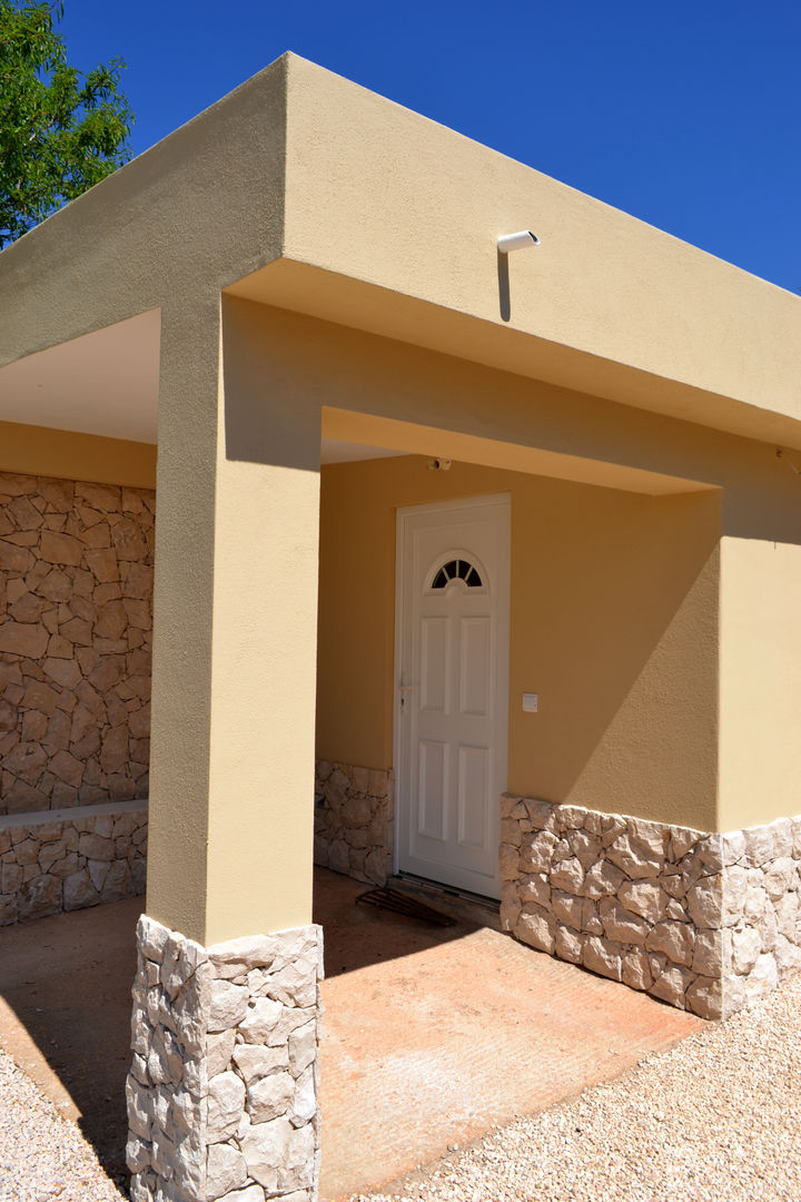 Renovação de Fachadas / Reparação de Fendas RenoBuild Algarve Casas rústicas algarve
